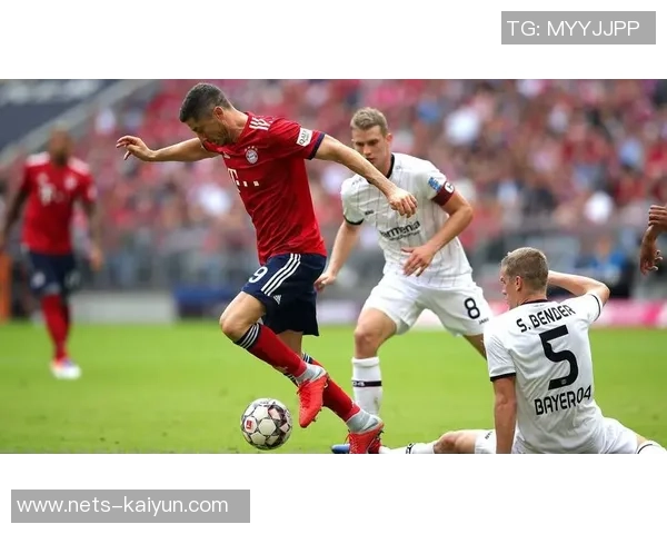 德国杯激战拜仁对决迪伦争夺晋级名额精彩瞬间回顾